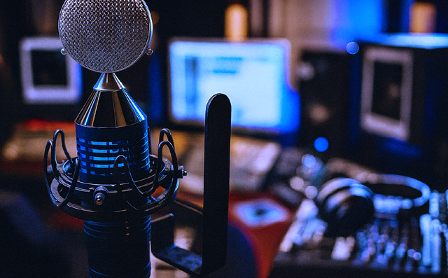 Hybrid Music Production