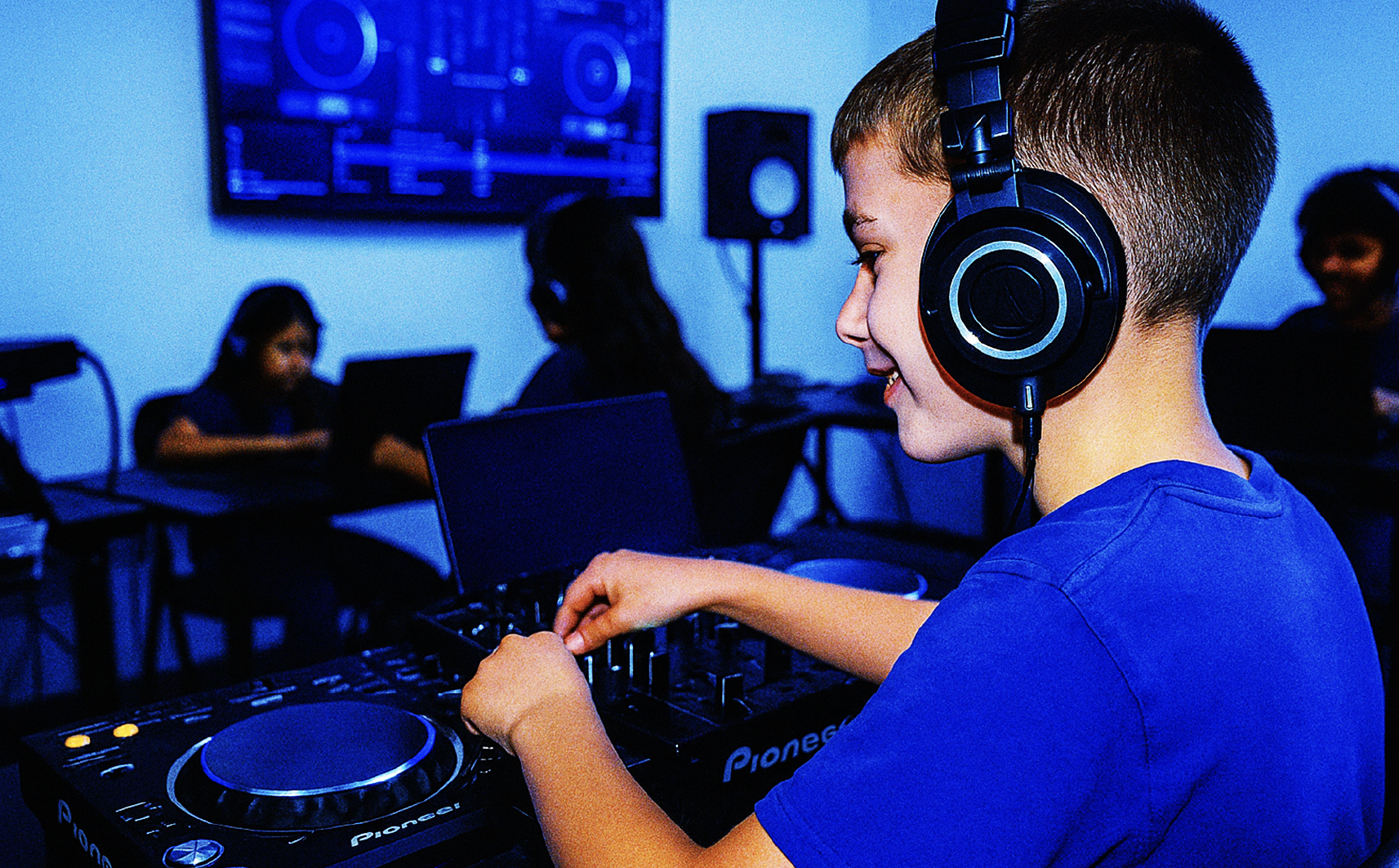 Middle School Music Production & DJ Camps